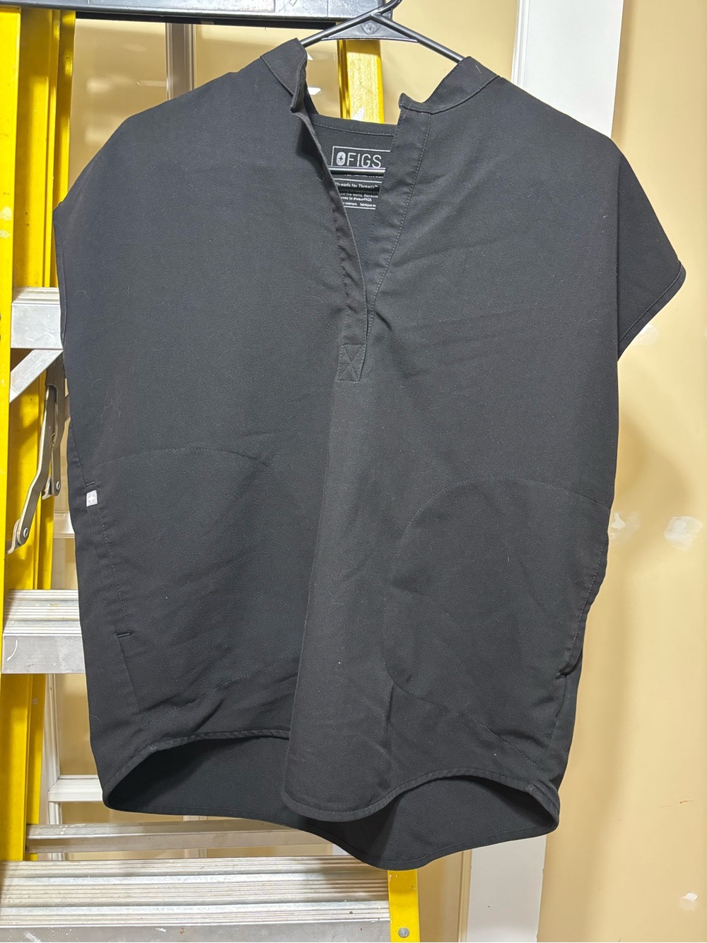 Black FIGS scrub set